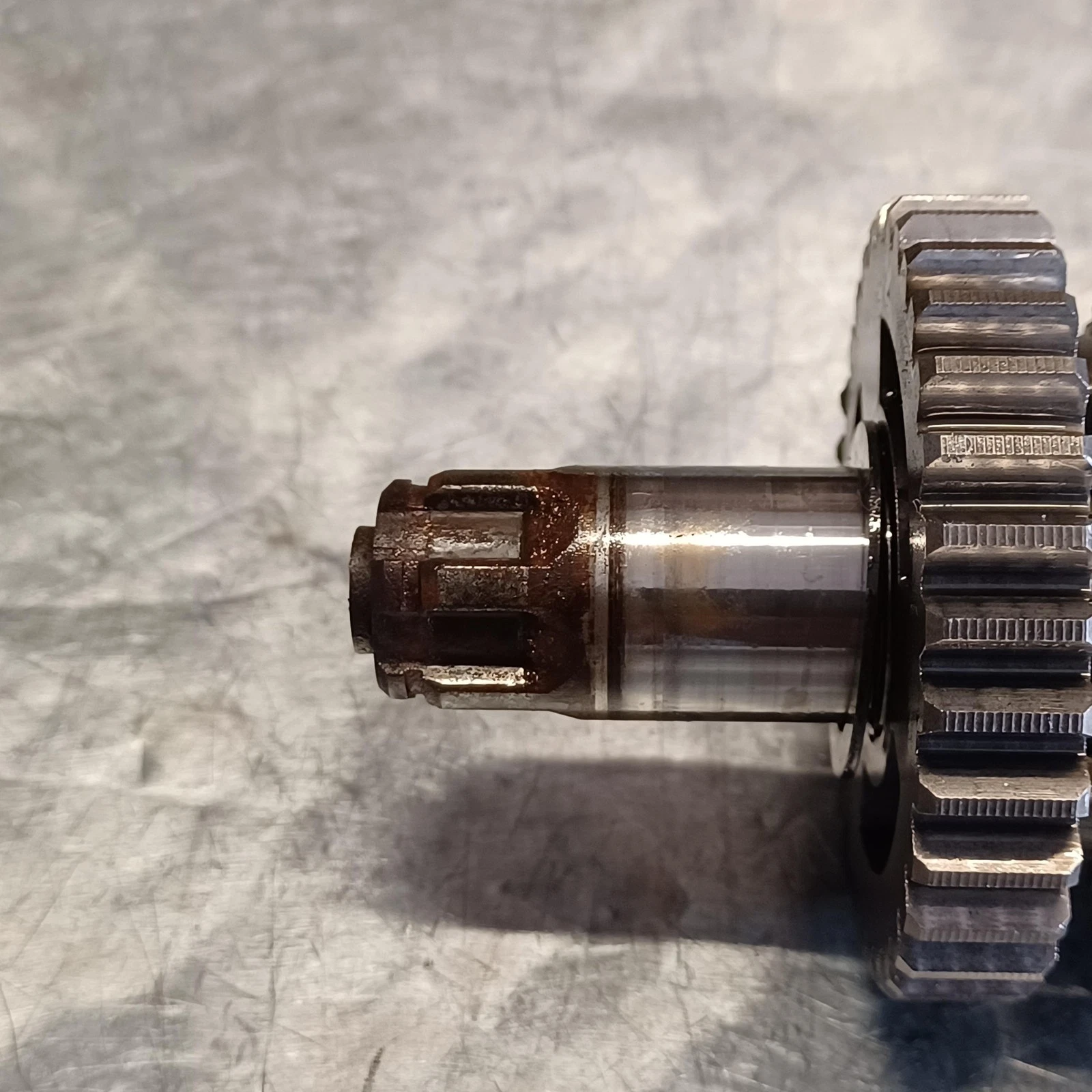 2000 Yamaha Yz80 Transmission Counter Shaft
