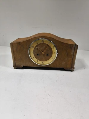 Horloge De Mantel En Bois Vintage - Fonctionnelle, Verre Manquant, Signe D'Usure - Photo 1/4