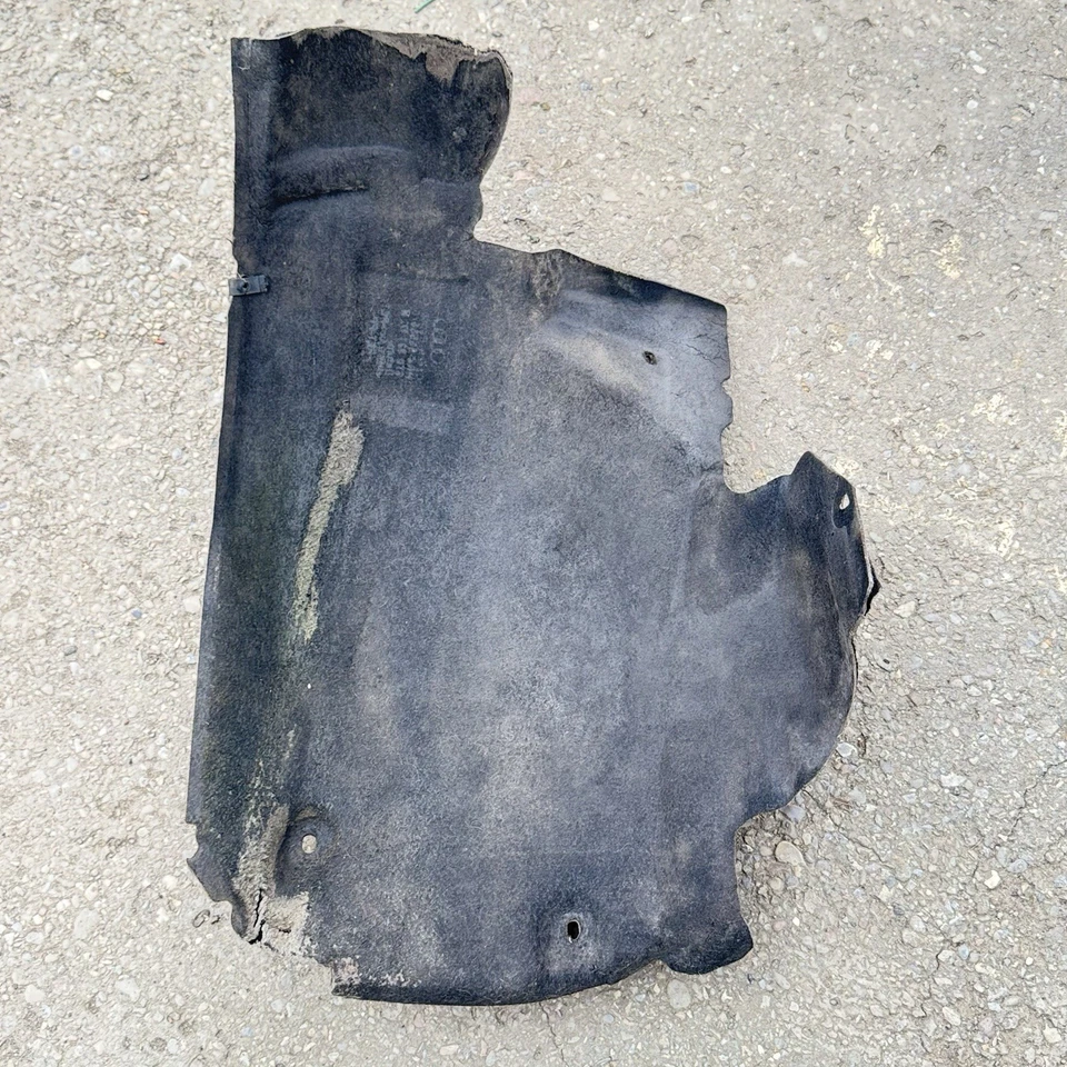 08-17 AUDI 8T A5 S5 RONT PASSENGER RIGH T FENDER LINER SPLASH GUARD OEM - Image 2 of 4
