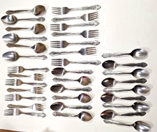 Rogers Dream Rose 35 Pieces Japan + 52 Pieces Korea Made Total of 87 Pieces