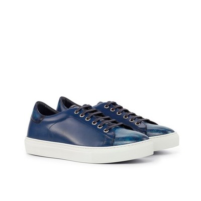 Robert August | The Bryn Mawr Ave. Trainer No. 4365