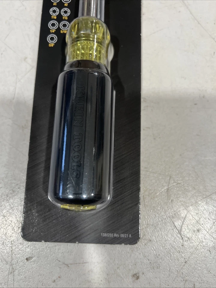 Klein Tools 32500MAG Magnetic Multi-Bit Driver / Nut Driver, 11-in-1 Multi-Tool - Image 2 of 4