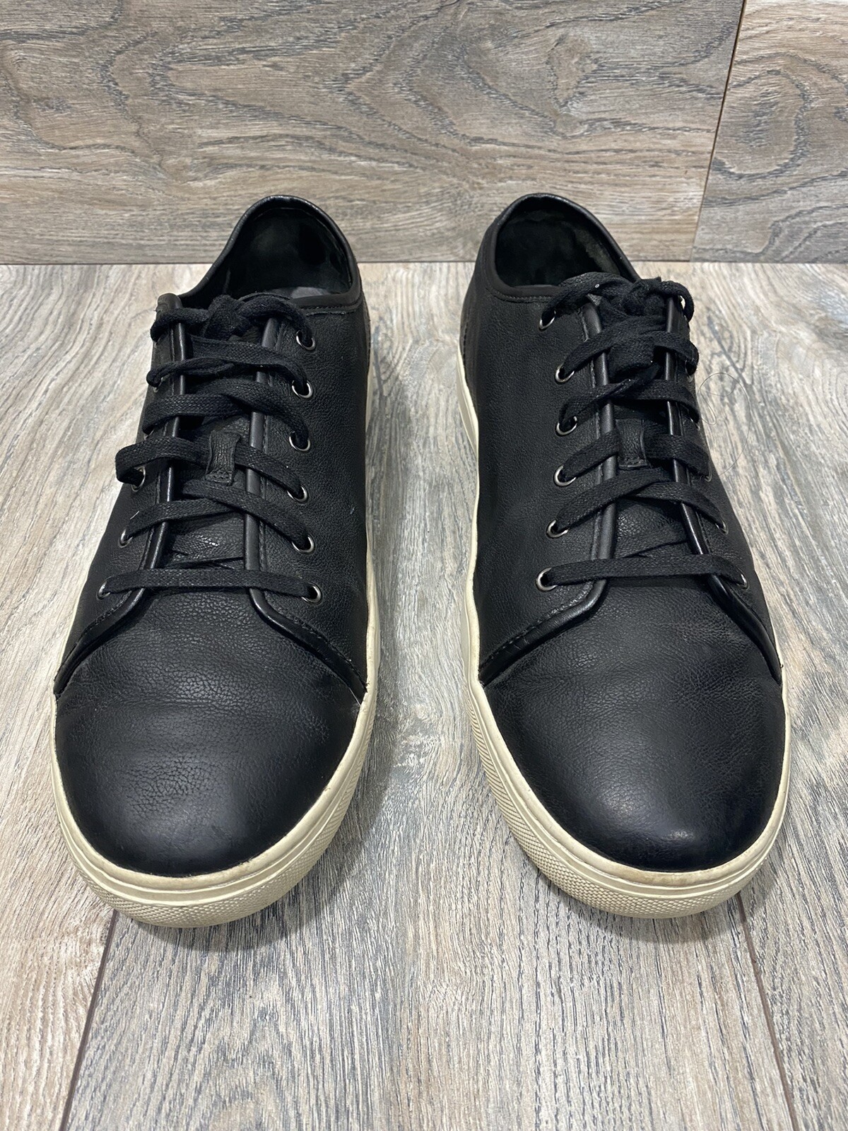 Vince Low Profile Sneakers In Black Leather Size 12 Gem