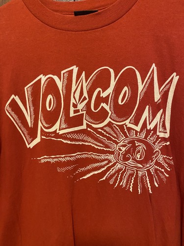 Vintage Volcom Skateboarding T Shirt Sun Face Red Sz M Y2K - Picture 3 of 8