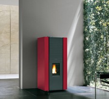 STUFA A PELLET PALAZZETTI ECOFIRE MARTINA IDRO NEW 18 kW ROSSO, AVORIO, NERO 