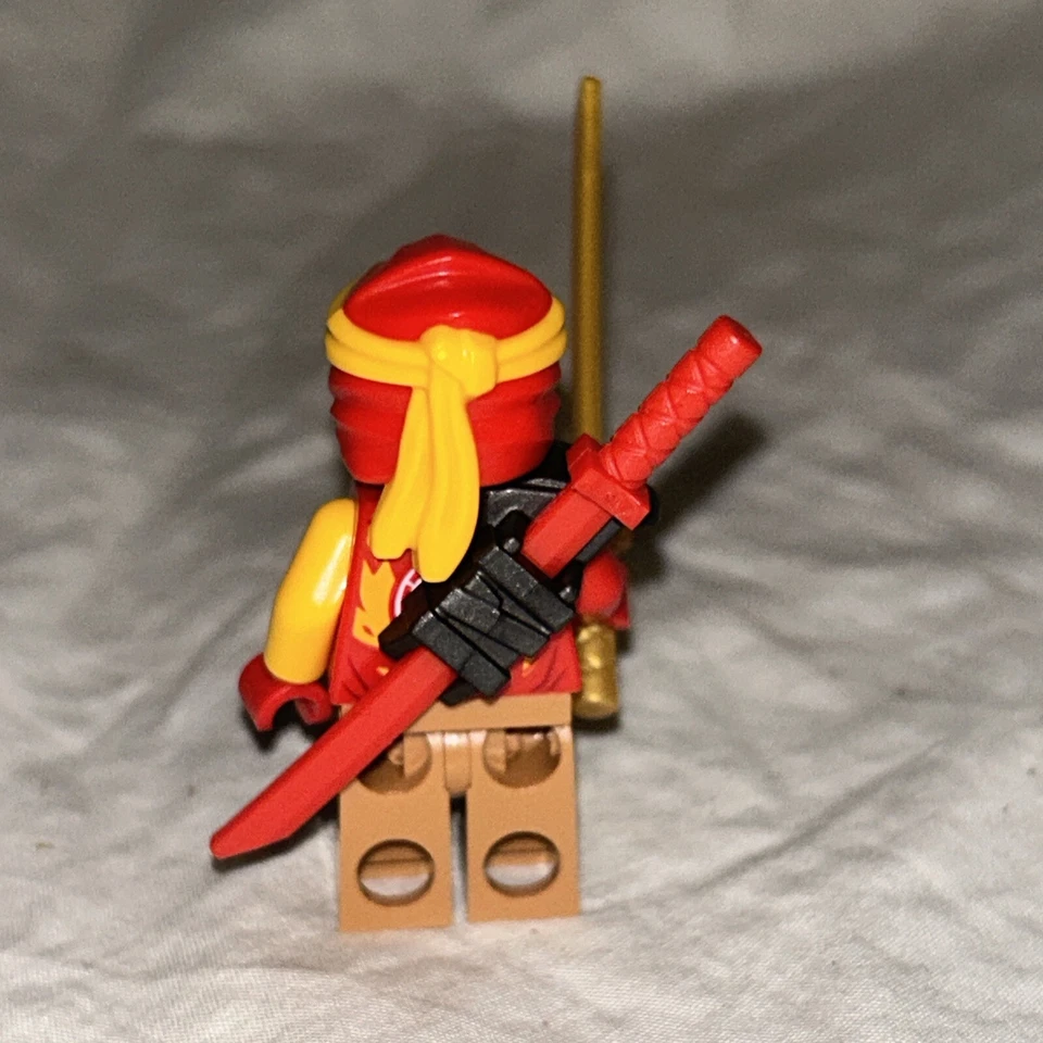 LEGO Kai Core Suit minifigure Ninjago 71783 71759 71780 112217 mini figure - Image 2 of 2