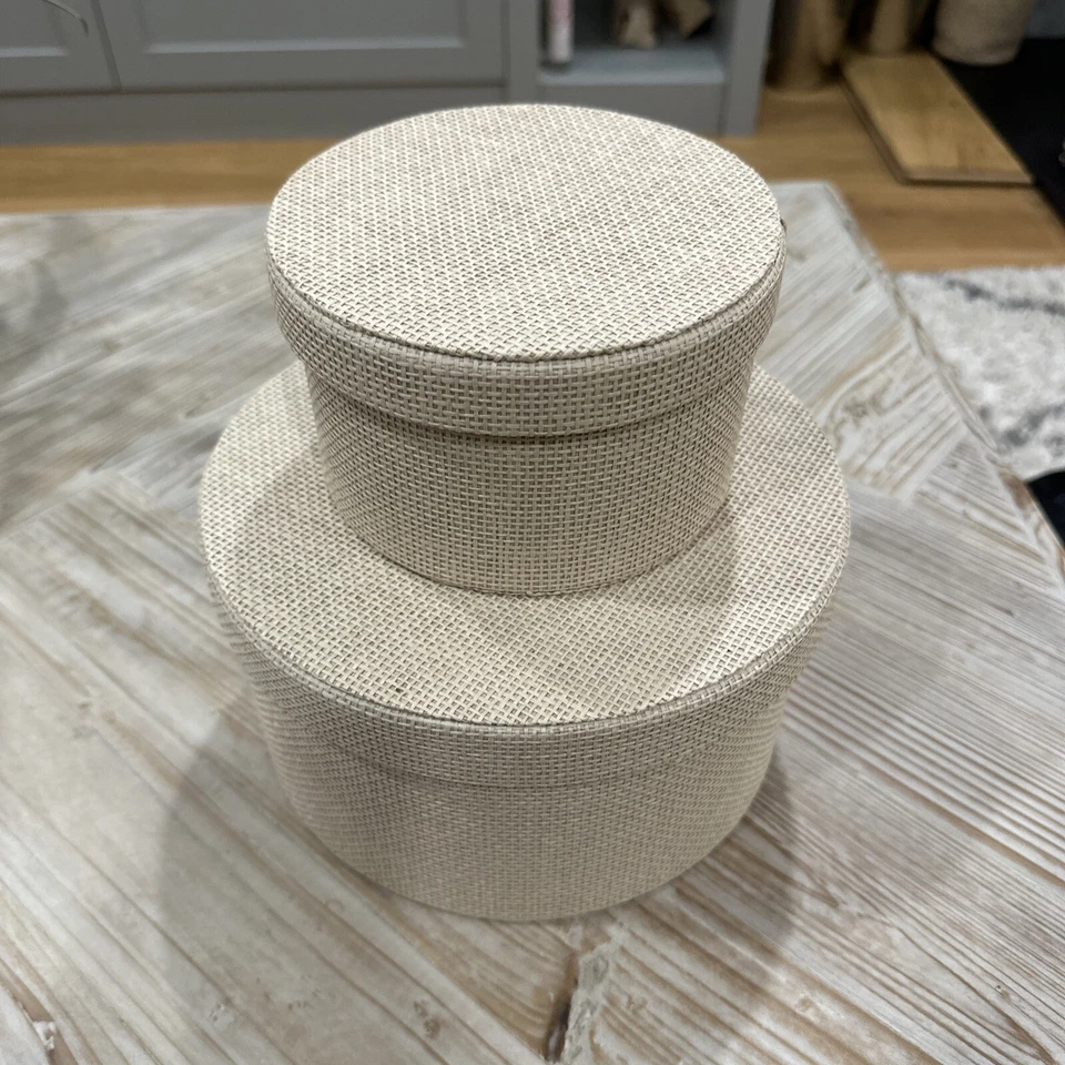 IKEA KVARNVIK Round Storage Box stackable small  and medium with Lid  - Image 2 of 4