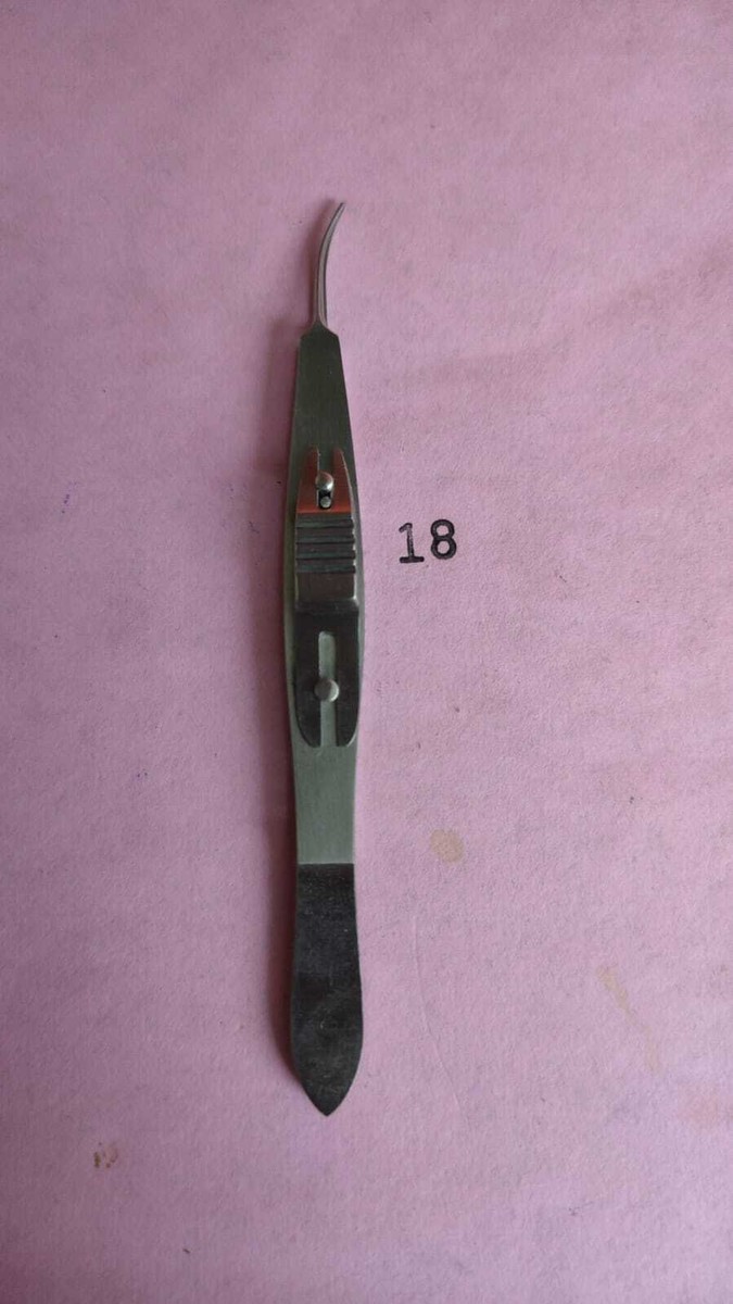 Castroviejo Nähzange 4, 0,5mm, 1x2 Zähne – Hautchirurgische Pinzette