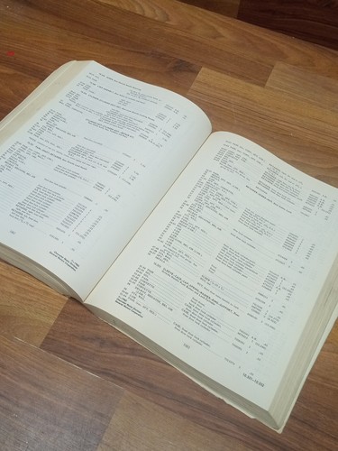 1938 - 1966 Chevrolet Car & Truck Chassis Parts And Accessories Catalog Original - Foto 10 di 14