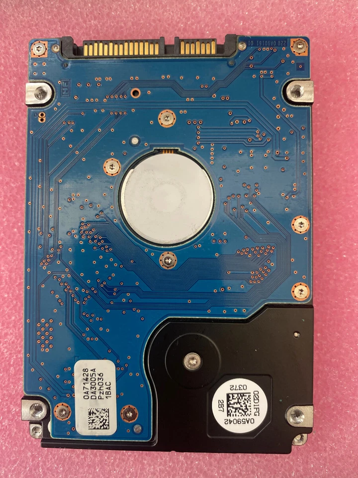 Hitachi 500 GB 7K500-500 2.5" Internal HDD 7200 RPM 32MB SATA 6Gb/s 7mm - Image 2 of 2