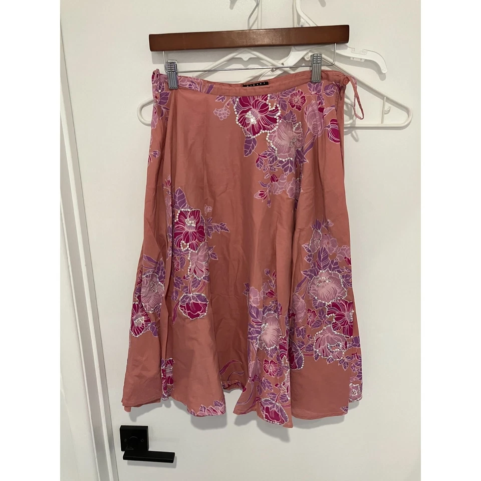 Falda floral con lentejuelas Sisley para mujer, malva, mediana Foto 2 de 2