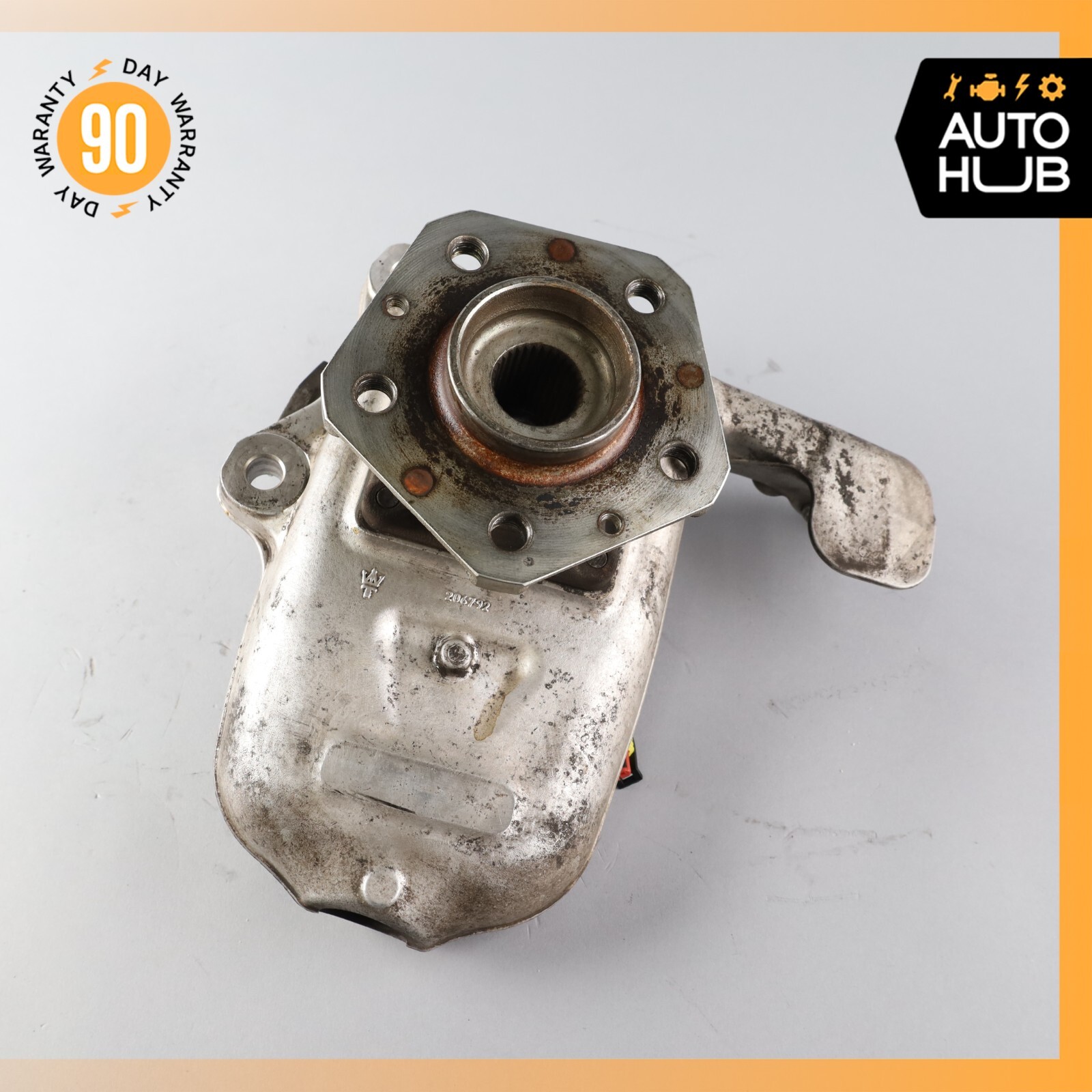 03-10 Maserati Quattroporte M139 Front Right Side Spindle Knuckle Hub OEM 75k