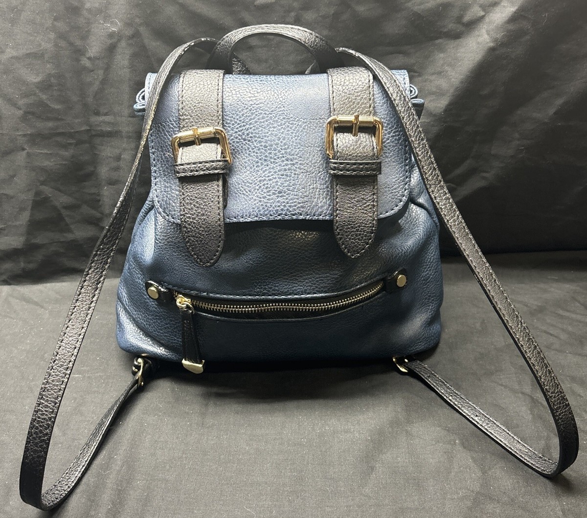 Neiman Marcus Pebble Leather Navy & Black Backpack (C1) | eBay display picture 1