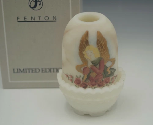 FENTON GLASS FAIRY LIGHT LAMP PRAYING ANGEL IVORY SATIN GLASS  LE  499/2000  NIB