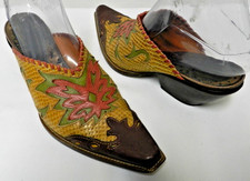 BCBGirls BCBG Vintage Leather w/ Snakeskin mules clogs Western Size Sz 6.5 M
