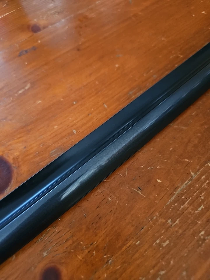 97-06 Jaguar X100 XK8 XKR Right Door Outside Window Molding Seal OEM - Image 3 of 4