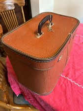 1 x vecchia valigia vintage ceca palavan propano-butano rara prop retrò con chiavi