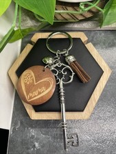 4.5" Silver-Tone Mama Wood Pendant Skeleton Key Keychain New Free Ship B7147
