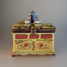Rochard Limoges Trinket Box - Yellow Server w/ Blue  White Tea Set