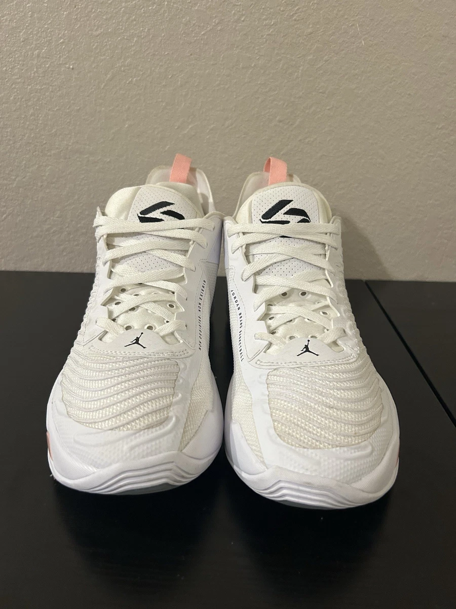 NWOB Air Jordan Luka 1 Dog Dad DN1772-106 White Black Bleached Coral Mens Sz 16 Nike Air Jordan Luka 1 White Black Bleached Coral Basketball  main image 3