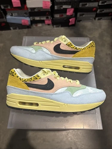 Size 10W / 8.5M - Nike Air Max 1 '87 Great Indoors Corduroy