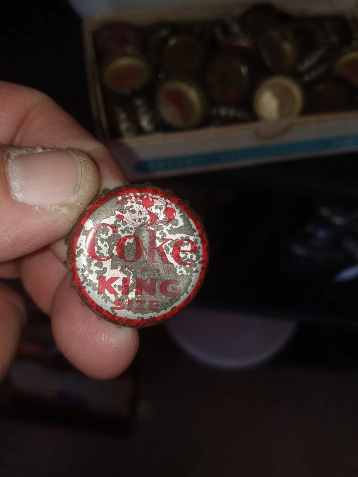 Lote coleccionable de tapas de botellas de refresco Coca Cola Tour The World 1962 vintage Foto 2 de 4