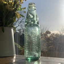 Old Fashioned R. Boardman & Co Pure Waters Ashton U Lyne 10 oz Glass Codd Bottle