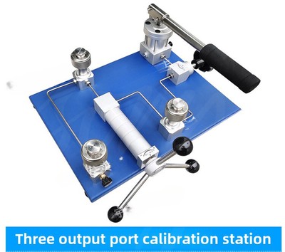 Three output ports air pressure Hydraulic calibrator Pressure gauge verification