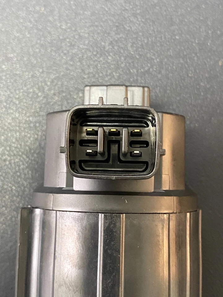 OEM EGV1138 NEW EGR Valve Control Solenoid/Motor   - Image 4 of 4