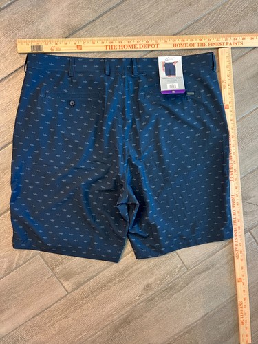 NWT Greg Norman Shark Pattern Performance Golf Shorts Blue Grey Sharks Size 40 - Picture 10 of 12