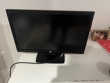 HP ProDisplay 22-inch Widescreen LCD VGA DP Monitor P222va