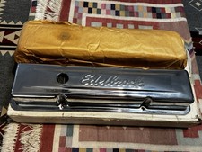 Nos Edelbrock Chrome Valve Covers Sbc 283 305 327 350 400 Pair Baffled