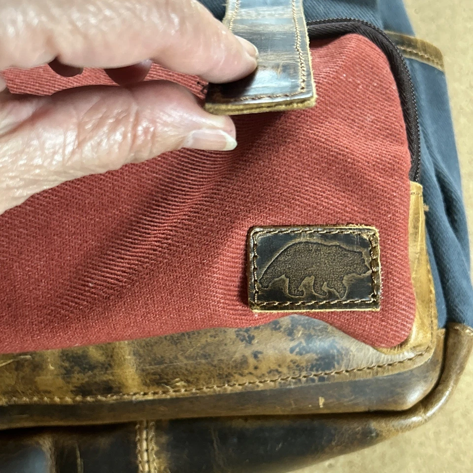 Mochila Kodiak The Bucket List Mini Lona Envejecida Senderismo Camping Foto 3 de 4