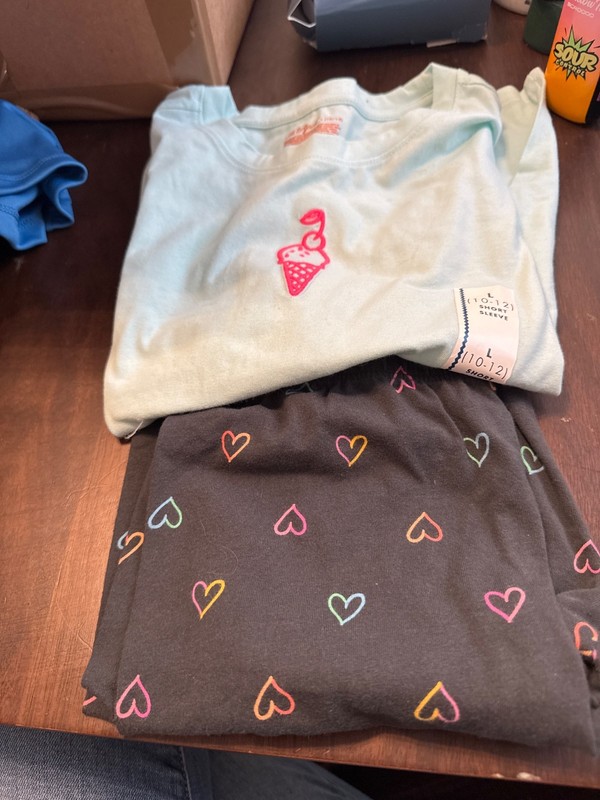 girls 10/12 short outfit