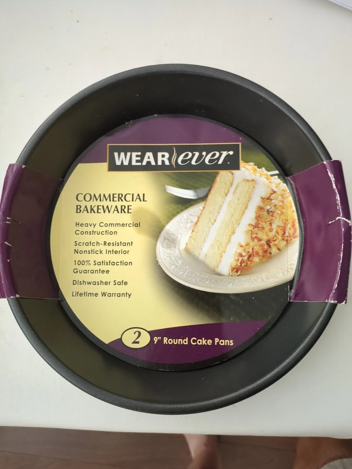 Wear Ever set of 2 commercial bakeware 9 inch cake pans NEW