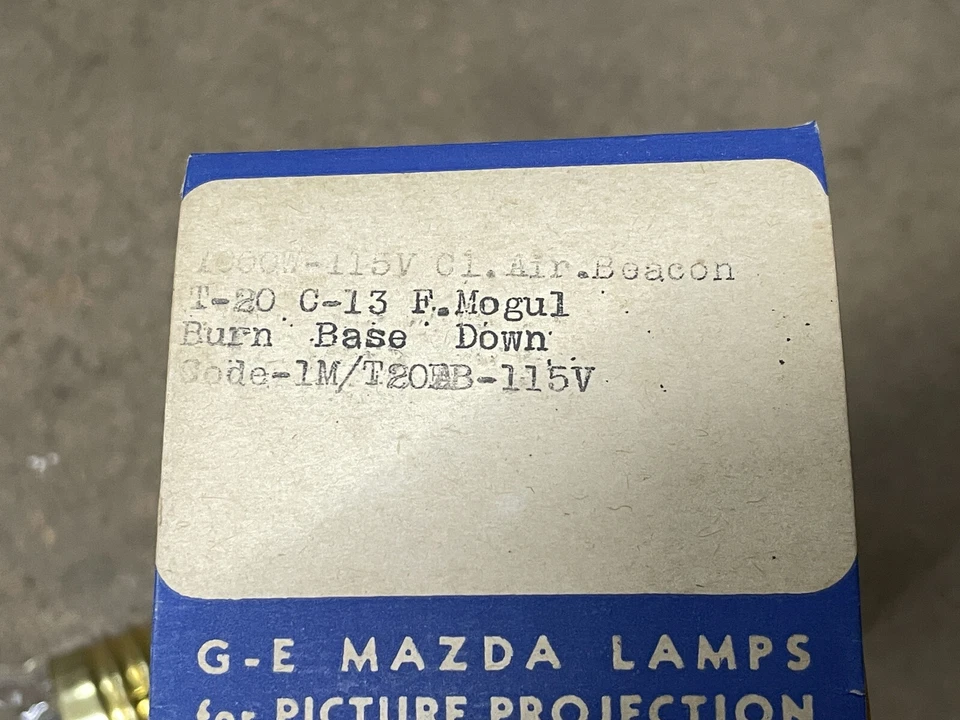 NEW Vintage GE Mazda Picture Projection Bulb T20 1000w 115v USA Air Beacon Mogul - Image 3 of 4