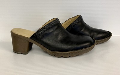 doc marten clogs