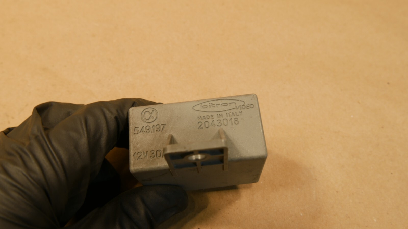 Ferrari 348 355  Door Locking Control Unit PN 139522
