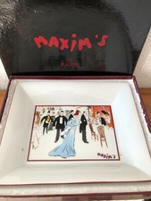❤️ Beau vide poche petit plat MAXIM'S Paris + sa boite collector an 90 vintage