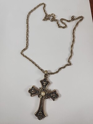Vintage 1975 Signed SARAH COVENTRY LIMITED Cross Pearl