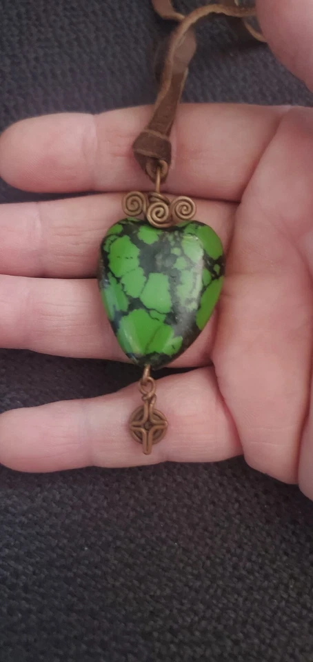 Genuine Green Turquoise Heart Pendant with Handmade Copper Accent on Leather - Image 3 of 4