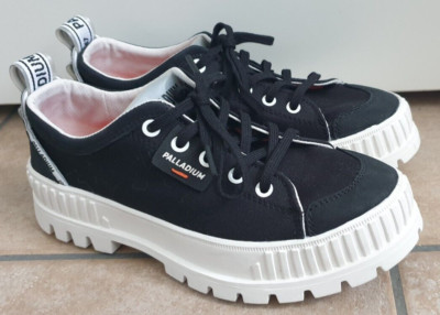 Palladium Sneaker schwarz Gr. 39 NEU