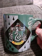 Harry Potter World Slytherin Hogwarts House Crest Ceramic Coffee Mug 14 Oz