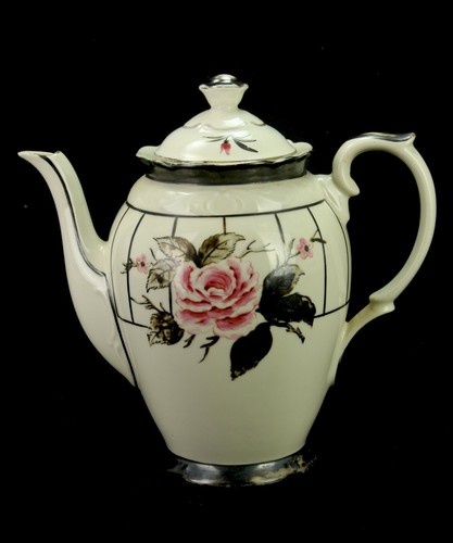 Vintage RW  Rudolph Wachter Handgemalt Bavaria Coffee Pot - Picture 1 of 7