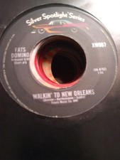 Fats Domino, Walkin' To New Orleans / Country Boy ~ Silver Spotlight 45 +sleeve