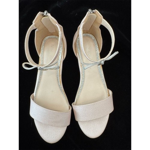 Nine West Mädchen Knöchelriemen Absatz Sandalen rosa Größe 13,5 formell Hochzeit Ostern - Bild 2 von 6