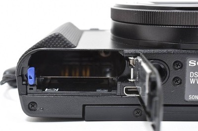 Sony Cyber-shot DSC-HX90V 18.2MP Digital Camera - Black for sale