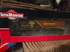 InterMountain HO 45122-48 Cylinrical Covered Hopper Saskatchewan  #625393 NIB
