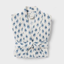 L/XL Floral Waffle Bath Robe Blue/White - Threshold