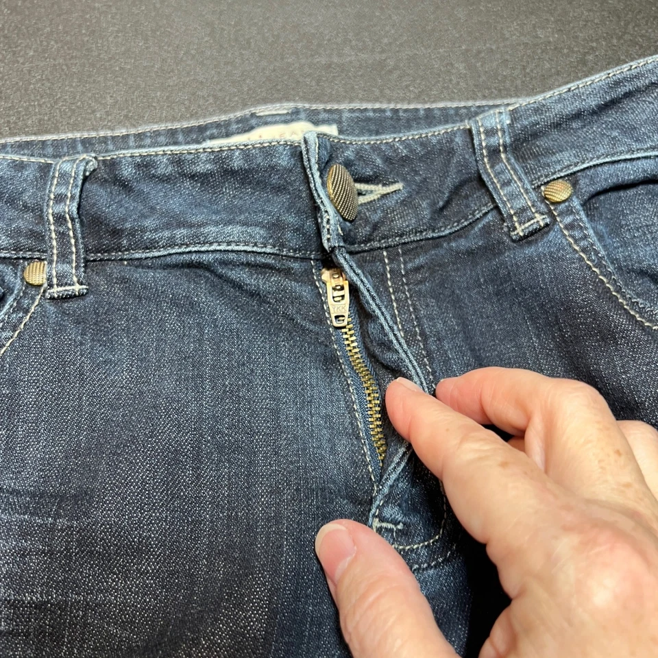 CAbi Bootcut Jeans Womens Size 6 Blue Dark Wash Stretch Denim Whiskered # 652L - Image 4 of 4